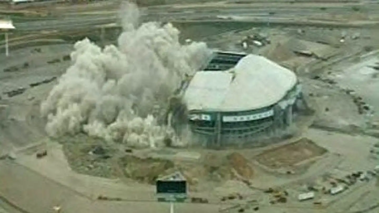 Tulsa Firms Brings Down Texas Stadium - News9.com Tulsa Firms Brings Down Texas Stadium - News9.com